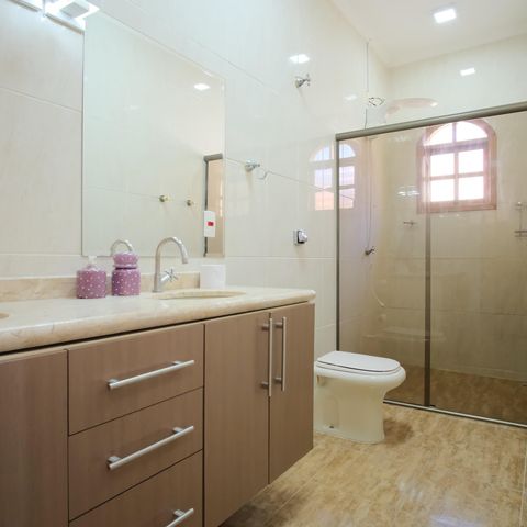 Casa à venda com 150m², 3 quartos e 2 vagasBanheiro Social