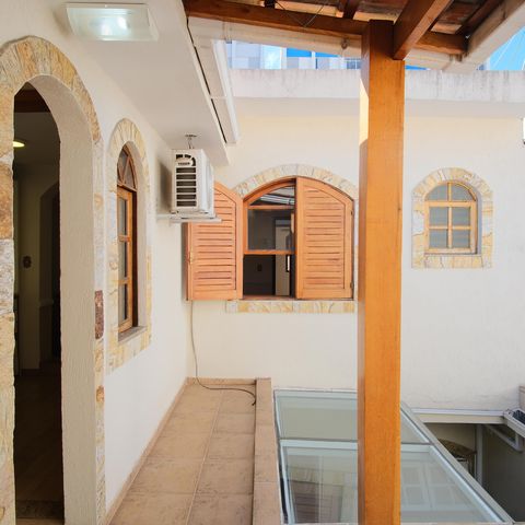 Casa à venda com 150m², 3 quartos e 2 vagasVaranda