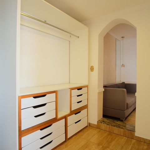 Casa à venda com 150m², 3 quartos e 2 vagasCloset da Suíte