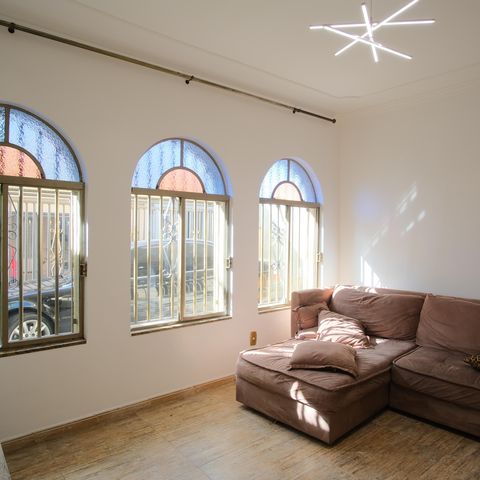 Casa à venda com 150m², 3 quartos e 2 vagasSala