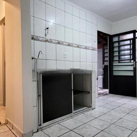 Casa à venda com 98m², 3 quartos e 3 vagas Casa à venda com 98m², 3 quartos e 3 vagasFoto 15