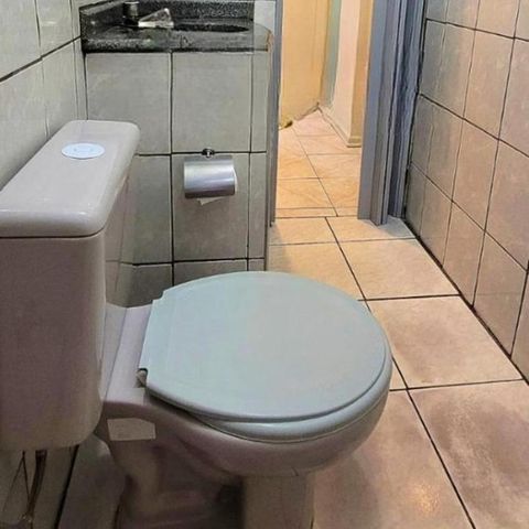 Casa à venda com 98m², 3 quartos e 3 vagas Casa à venda com 98m², 3 quartos e 3 vagasFoto 06