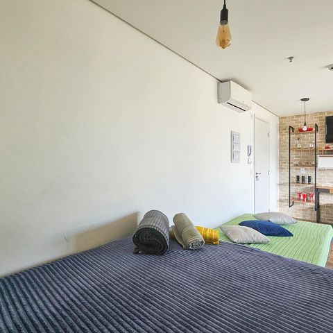 Apartamento para alugar com 27m², 1 quarto e 1 vaga Apartamento para alugar com 27m², 1 quarto e 1 vagaSala/Quarto