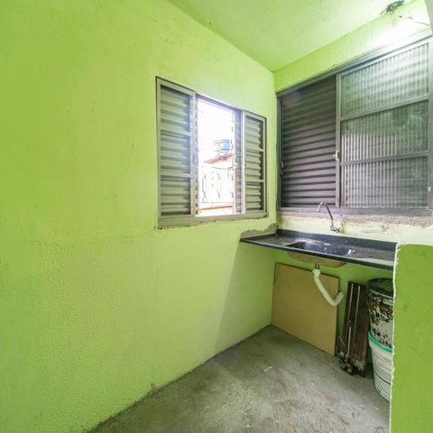 Casa à venda com 175m², 1 quarto e 1 vaga Casa à venda com 175m², 1 quarto e 1 vagaCozinha