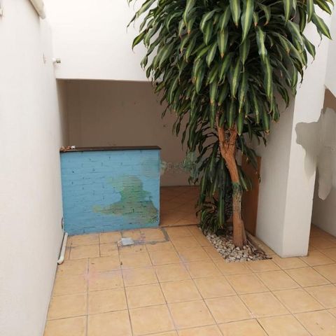 Casa à venda com 100m², 1 quarto e 1 vaga