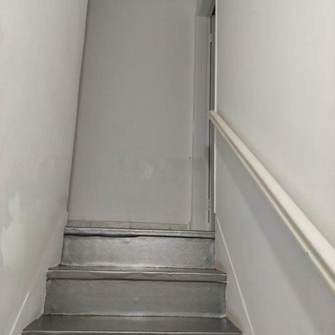 Casa à venda com 100m², 1 quarto e 1 vaga
