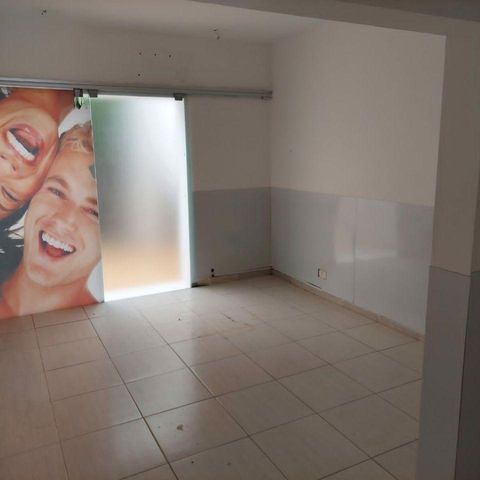 Casa à venda com 100m², 1 quarto e 1 vaga