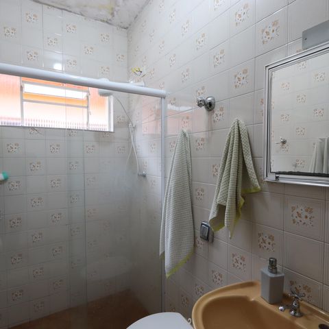 Casa à venda com 120m², 3 quartos e 2 vagasBanheiro Social