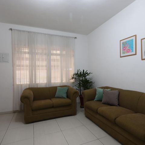 Casa à venda com 120m², 3 quartos e 2 vagasSala