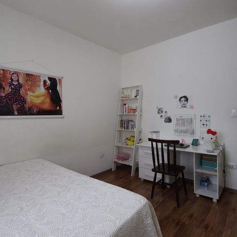 Casa à venda com 120m², 3 quartos e 2 vagasSuíte