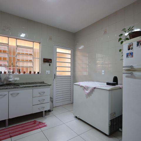 Casa à venda com 120m², 3 quartos e 2 vagasCozinha