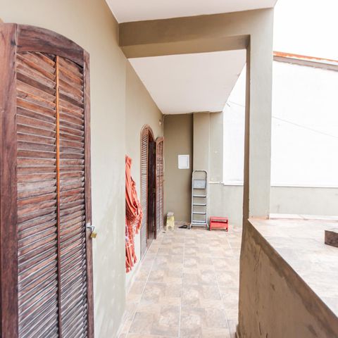 Casa à venda com 185m², 4 quartos e 1 vaga Casa à venda com 185m², 4 quartos e 1 vagaVaranda Quarto 1