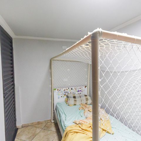 Casa à venda com 185m², 4 quartos e 1 vaga Casa à venda com 185m², 4 quartos e 1 vagaQuarto 4