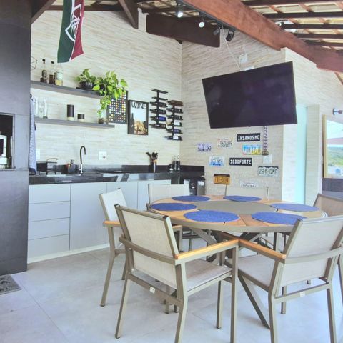 Casa à venda com 170m², 3 quartos e 4 vagas Casa à venda com 170m², 3 quartos e 4 vagasÁrea comum