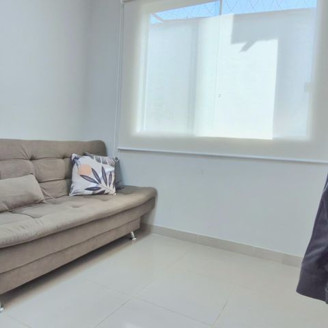Casa à venda com 170m², 3 quartos e 4 vagas Casa à venda com 170m², 3 quartos e 4 vagasQuarto
