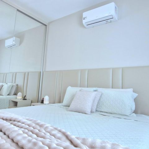 Casa à venda com 170m², 3 quartos e 4 vagas Casa à venda com 170m², 3 quartos e 4 vagasQuarto 2