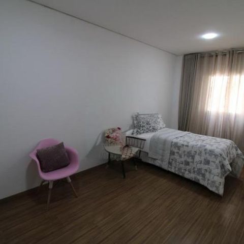 Casa à venda com 230m², 4 quartos e 3 vagas Casa à venda com 230m², 4 quartos e 3 vagasFoto 05