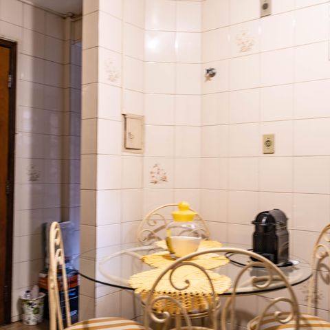 Apartamento à venda com 100m², 3 quartos e sem vaga Apartamento à venda com 100m², 3 quartos e sem vagaCopa