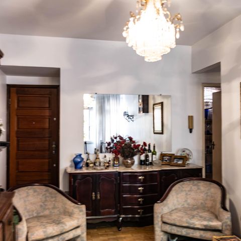 Apartamento à venda com 100m², 3 quartos e sem vaga Apartamento à venda com 100m², 3 quartos e sem vagaSala