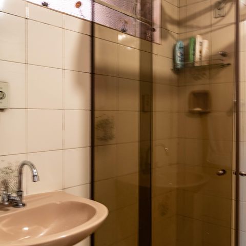Apartamento à venda com 100m², 3 quartos e sem vaga Apartamento à venda com 100m², 3 quartos e sem vagaBanheiro da Suíte