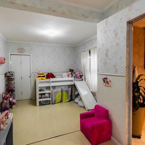 Casa à venda com 287m², 2 quartos e 2 vagas Casa à venda com 287m², 2 quartos e 2 vagasSuite 1