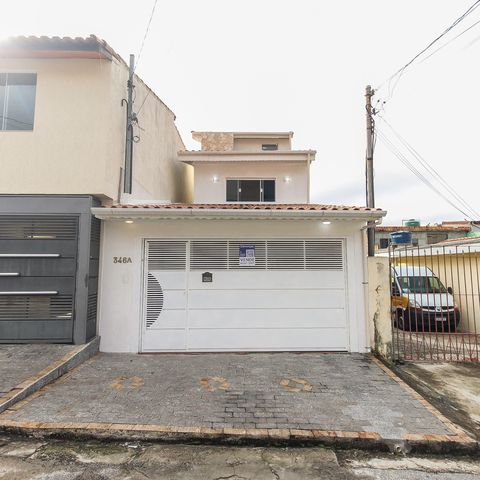 Casa à venda com 131m², 3 quartos e 2 vagasFachada do Prédio