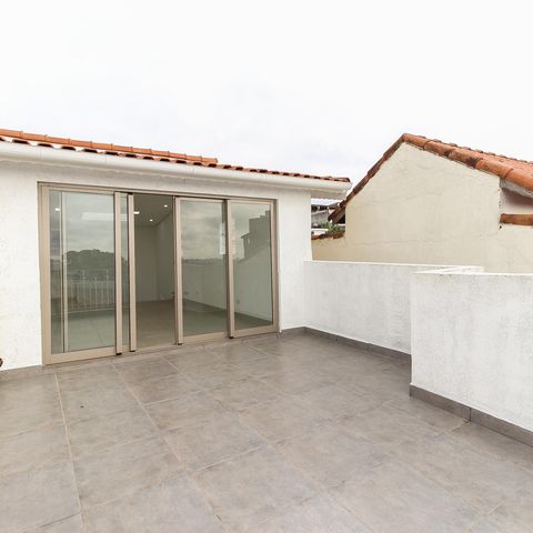 Casa à venda com 131m², 3 quartos e 2 vagasVaranda da Sala