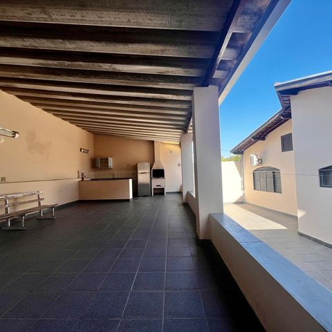 Casa à venda com 355m², 3 quartos e 4 vagas Casa à venda com 355m², 3 quartos e 4 vagasQuintal