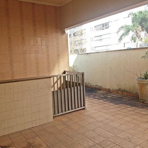 Casa à venda com 341m², 3 quartos e 5 vagas