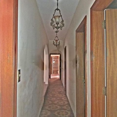 Casa à venda com 341m², 3 quartos e 5 vagas