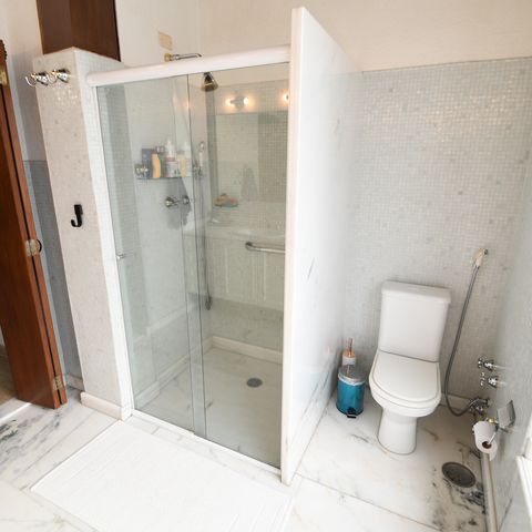 Casa de condomínio à venda com 470m², 4 quartos e 2 vagasBanheiro 4 - Suíte