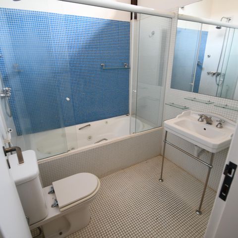 Casa de condomínio à venda com 470m², 4 quartos e 2 vagasBanheiro 3 - Suíte