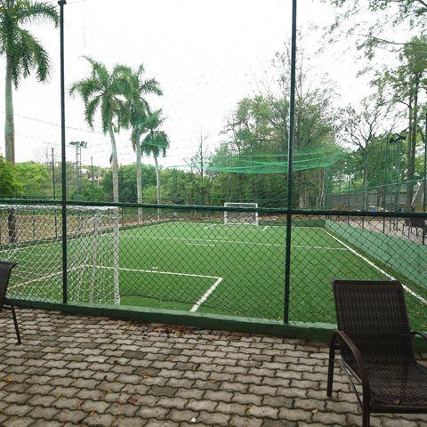 Casa de condomínio à venda com 470m², 4 quartos e 2 vagasCampo de Futebol