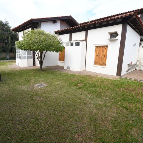 Casa de condomínio à venda com 470m², 4 quartos e 2 vagasJardim