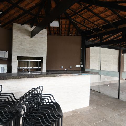 Casa de condomínio à venda com 470m², 4 quartos e 2 vagasÁrea comum - Churrasqueira