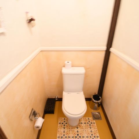 Casa de condomínio à venda com 470m², 4 quartos e 2 vagasLavabo