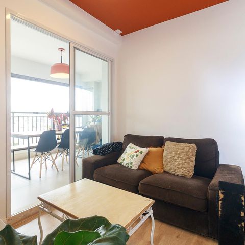 Apartamento à venda com 71m², 2 quartos e 1 vaga Apartamento à venda com 71m², 2 quartos e 1 vagaSala