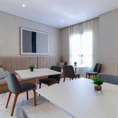Apartamento à venda com 71m², 2 quartos e 1 vaga Apartamento à venda com 71m², 2 quartos e 1 vagaÁrea Comum