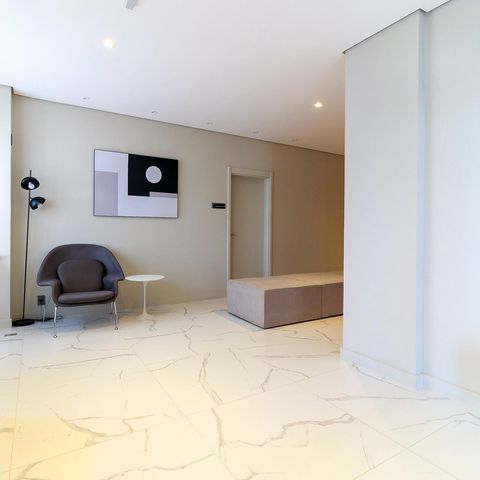 Apartamento à venda com 71m², 2 quartos e 1 vaga Apartamento à venda com 71m², 2 quartos e 1 vagaHall Social