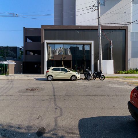 Apartamento à venda com 71m², 2 quartos e 1 vaga Apartamento à venda com 71m², 2 quartos e 1 vagaFachada