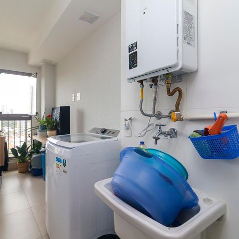 Apartamento à venda com 71m², 2 quartos e 1 vaga Apartamento à venda com 71m², 2 quartos e 1 vagaÁrea de Serviço