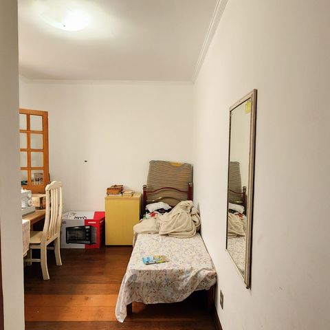 Casa à venda com 330m², 3 quartos e 3 vagas Casa à venda com 330m², 3 quartos e 3 vagasQuarto 3