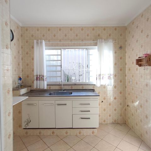 Casa à venda com 295m², 3 quartos e 4 vagas Casa à venda com 295m², 3 quartos e 4 vagasCozinha