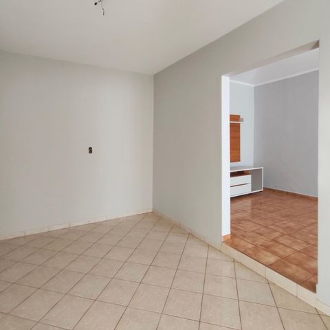 Casa à venda com 295m², 3 quartos e 4 vagas Casa à venda com 295m², 3 quartos e 4 vagasSala de Jantar