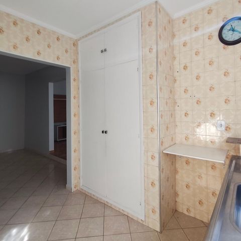 Casa à venda com 295m², 3 quartos e 4 vagas Casa à venda com 295m², 3 quartos e 4 vagasCozinha