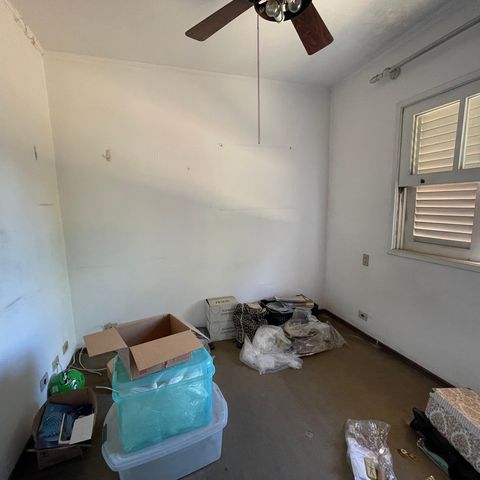 Casa à venda com 367m², 3 quartos e 4 vagas Casa à venda com 367m², 3 quartos e 4 vagasQuarto 4
