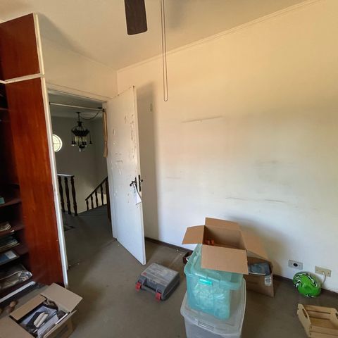 Casa à venda com 367m², 3 quartos e 4 vagas Casa à venda com 367m², 3 quartos e 4 vagasQuarto 4