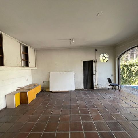 Casa à venda com 367m², 3 quartos e 4 vagas Casa à venda com 367m², 3 quartos e 4 vagasÁrea comum