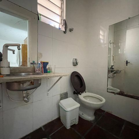 Casa à venda com 367m², 3 quartos e 4 vagas Casa à venda com 367m², 3 quartos e 4 vagasBanheiro 4