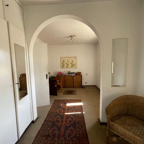 Casa à venda com 367m², 3 quartos e 4 vagas Casa à venda com 367m², 3 quartos e 4 vagasQuarto 3